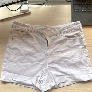 American Eagle Size 18 Mom Short
